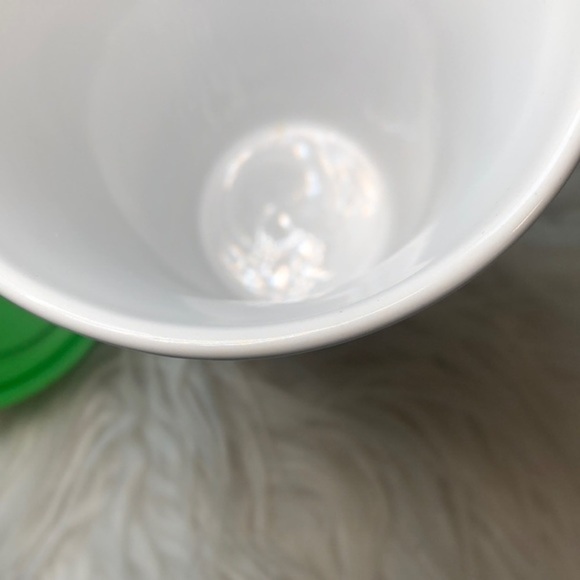 MARS | White Mars M&M 12floz Ceramic Hot Drink Mug + Silicone Top & Hold Sleeve - Picture 4 of 5